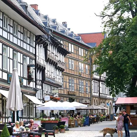 Kaiserhof 2*