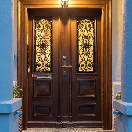 Kaiserhof 2*