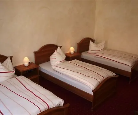 Kaiserhof Hotel 2*